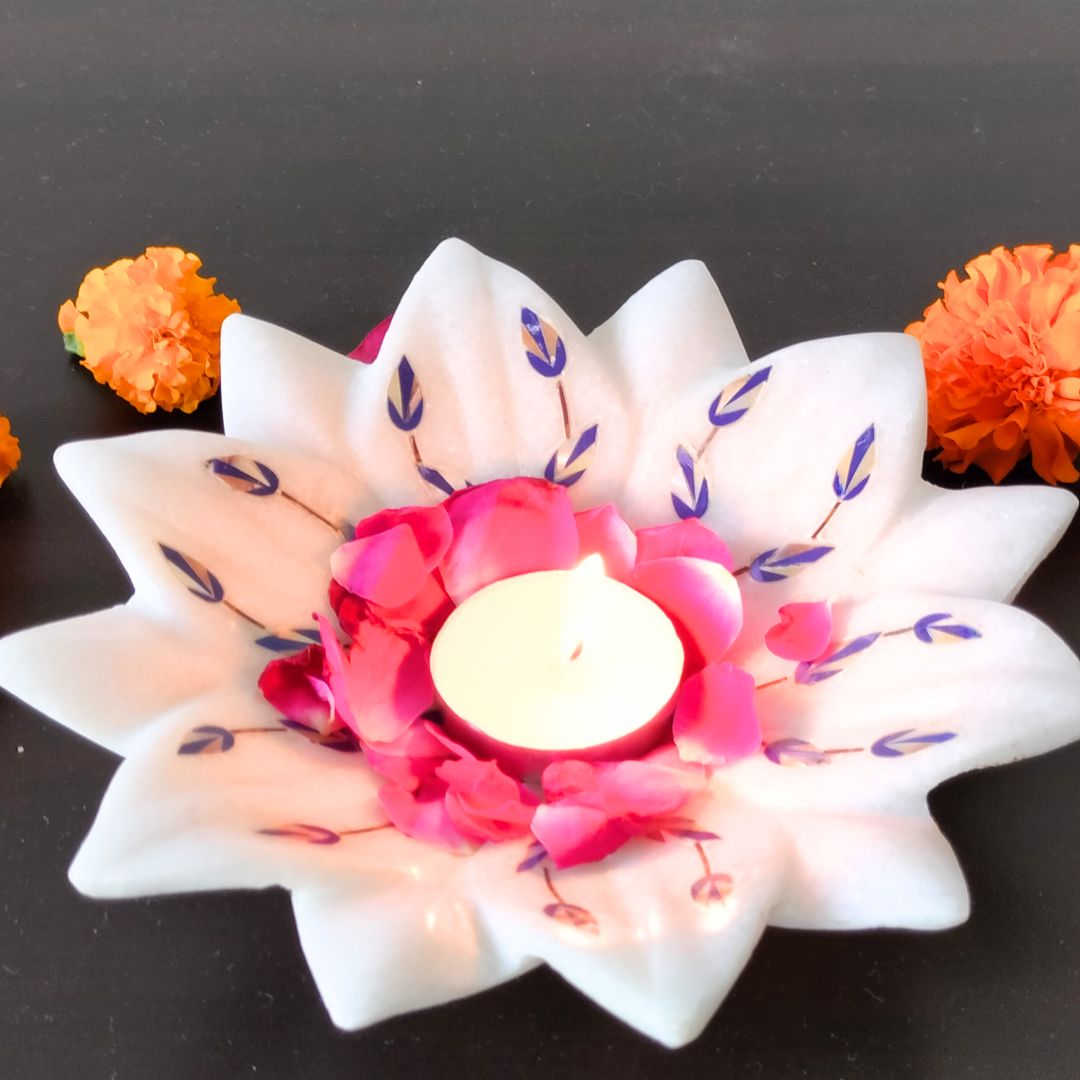 White Marble Inlay Urli
